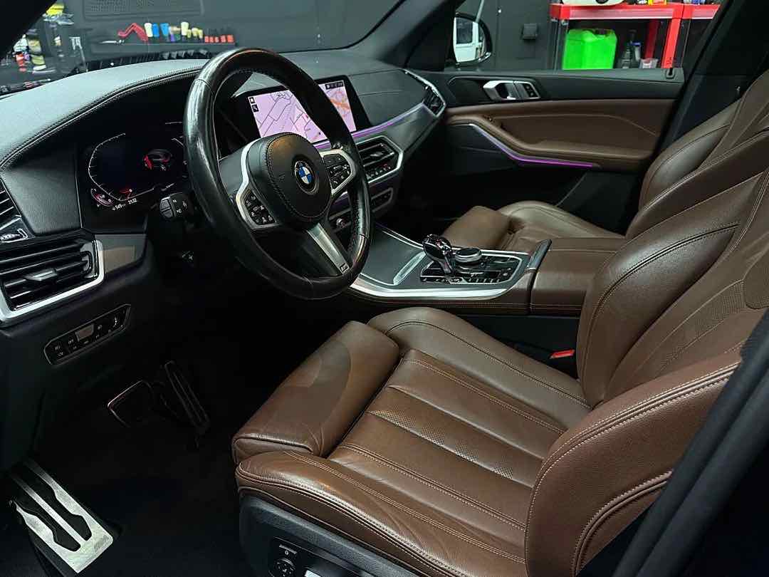 Foto 11: BMW X5 xDrive30d Aut. M-Paket Diamond Edition VOL...