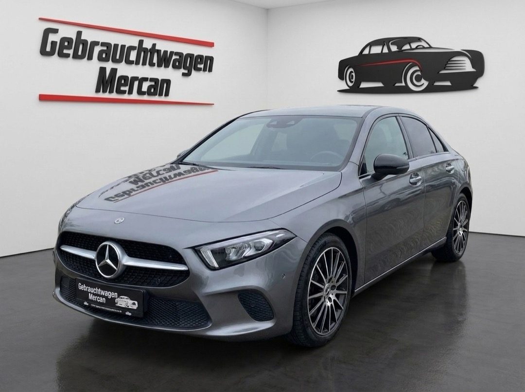 Mercedes-Benz A-Klasse A 180 d Limousine Automatik / Top Ausstattung