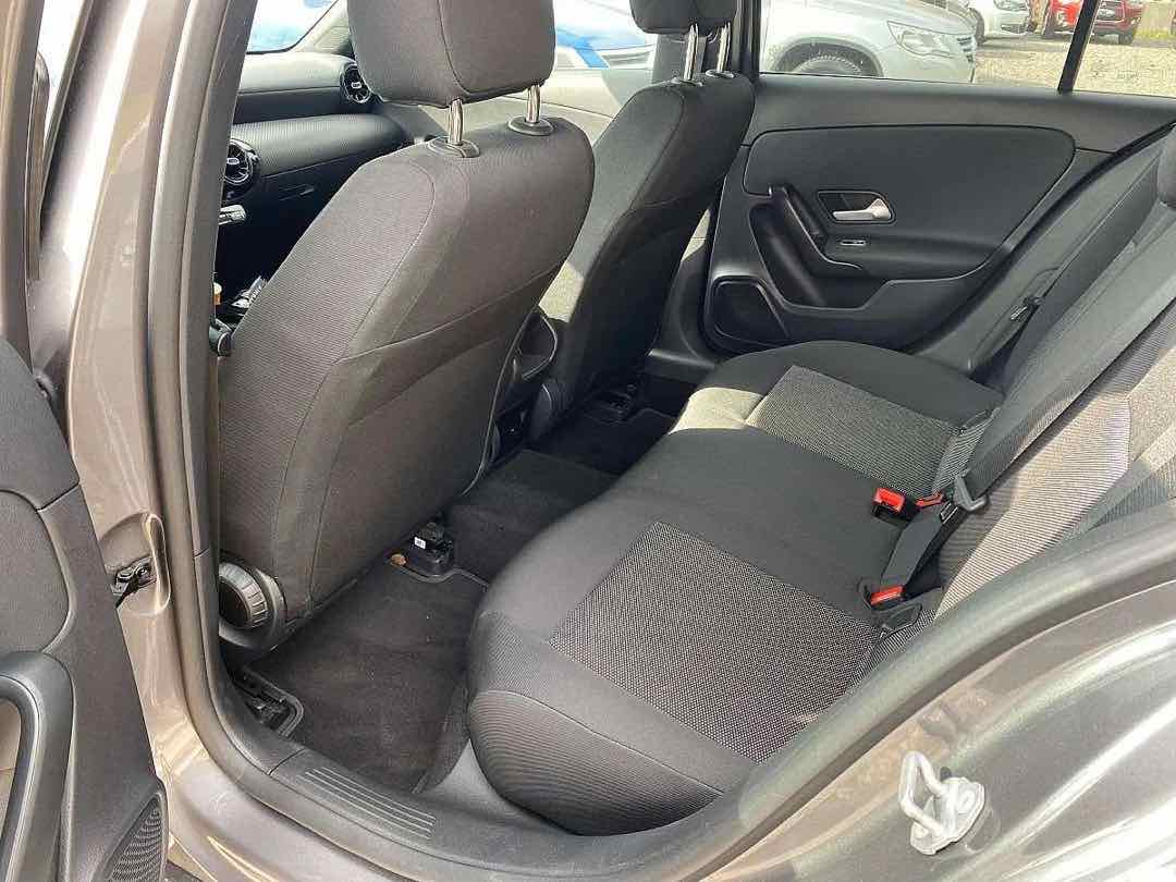 Foto 8: Mercedes-Benz A-Klasse A 180 d Aut.