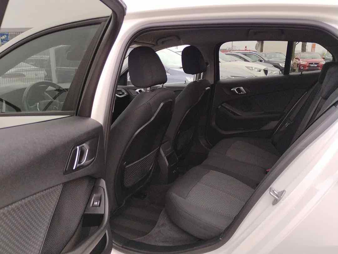 Foto 8: BMW 1er-Reihe 116d Top Ausstattung