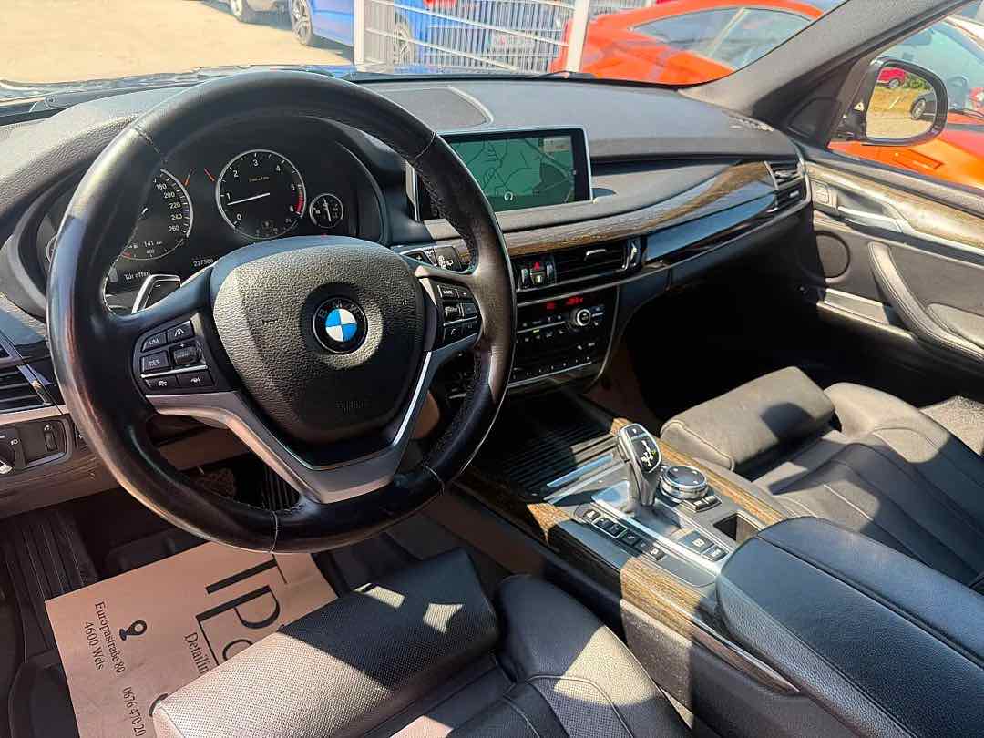 Foto 9: BMW X5 xDrive30d Aut. TOP-Ausstattung
