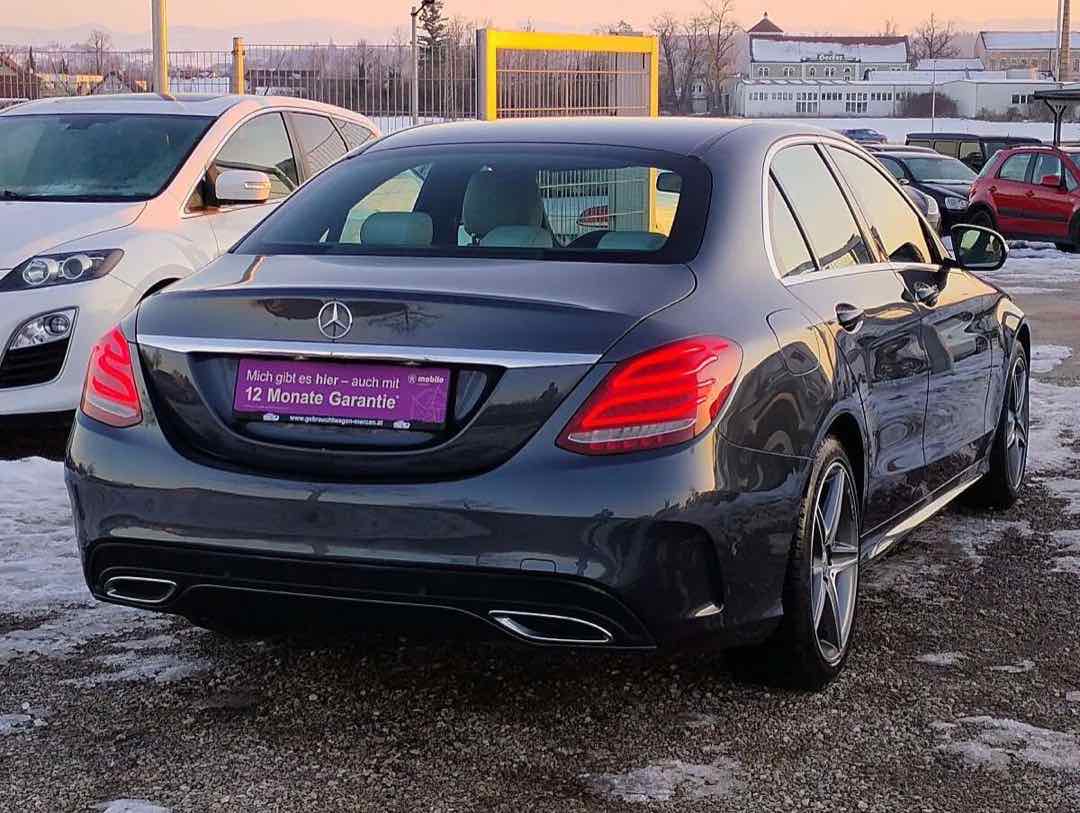 Foto 8: Mercedes-Benz C-Klasse C 220 d AMG Line Aut.