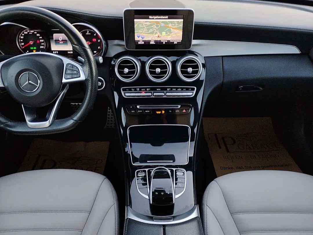 Foto 15: Mercedes-Benz C-Klasse C 220 d AMG Line Aut.
