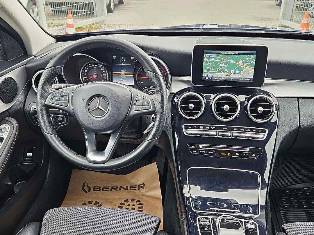 Foto 8: Mercedes-Benz C-Klasse C 200 d T Aut. Limousine