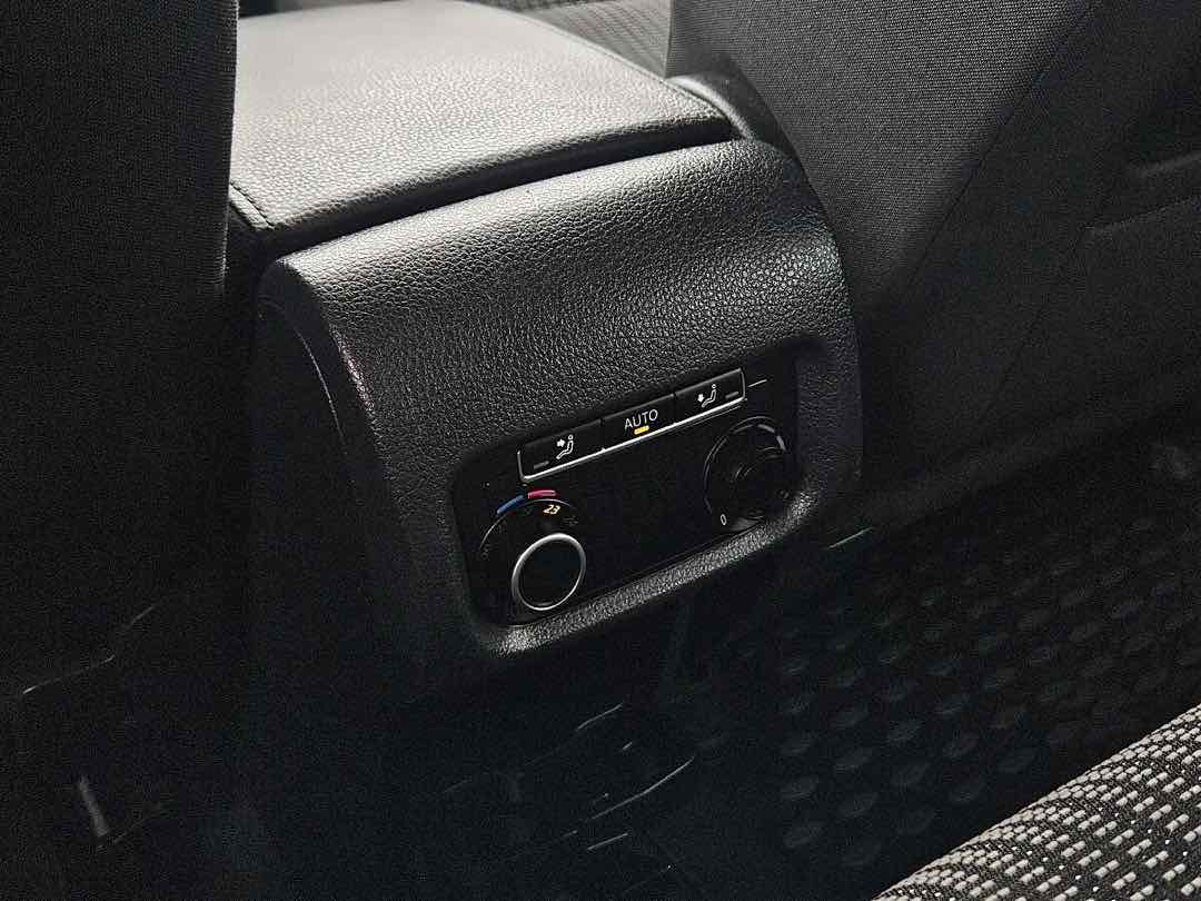 Foto 15: Seat Alhambra 2,0 TDI CR DSG Erstbesitz / 7-Sitze