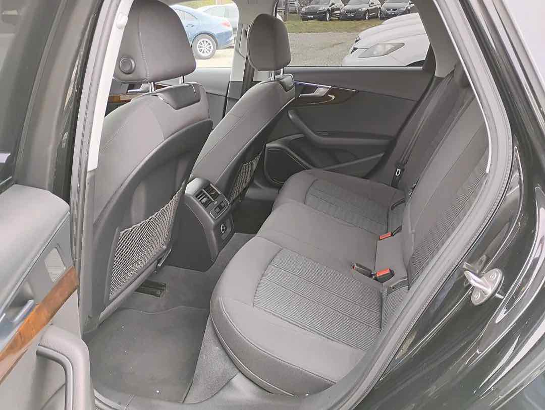 Foto 15: Audi A4 Avant 3,0 TDI quattro Design tiptronic