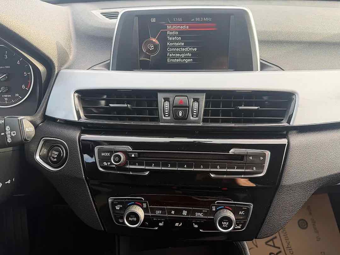 Foto 12: BMW X1 xDrive18d Advantage Aut.