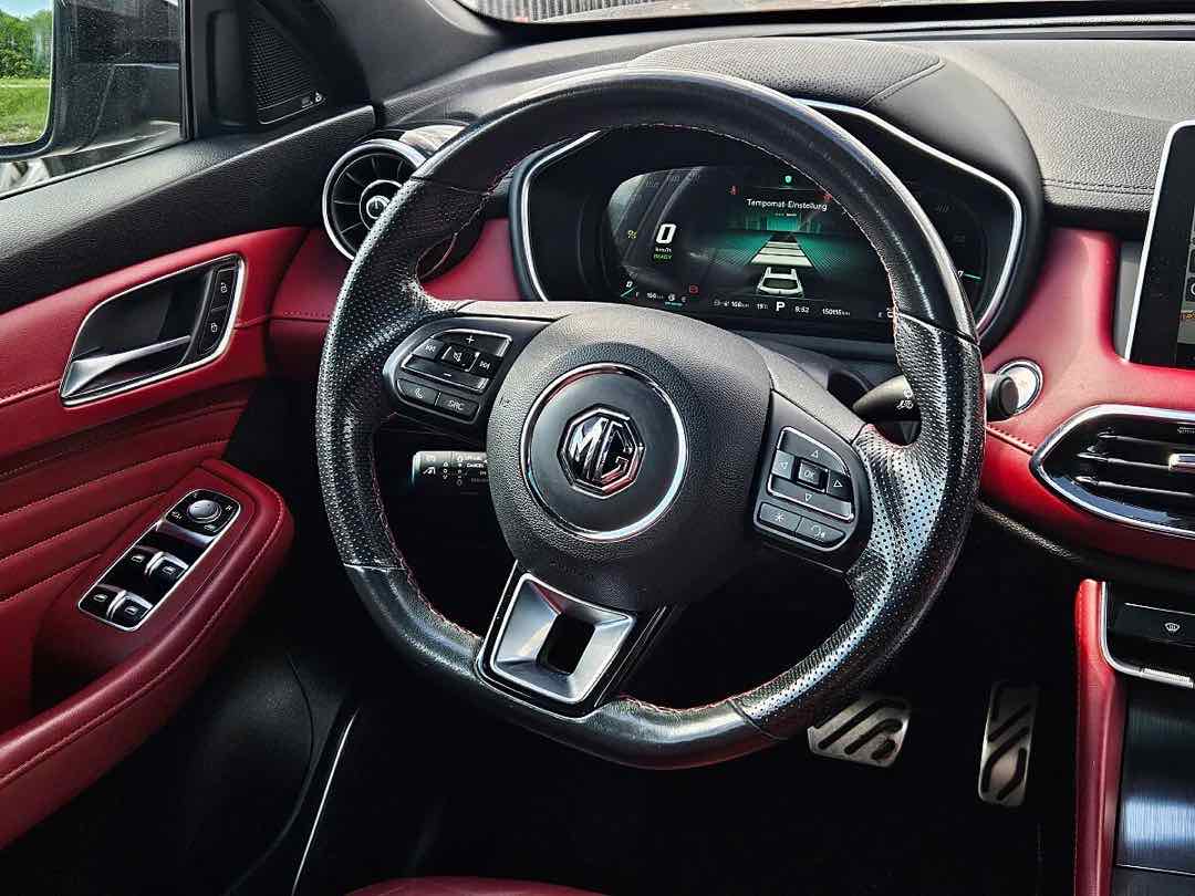 Foto 10: MG EHS 1,5T GDI PHEV Luxury Aut.