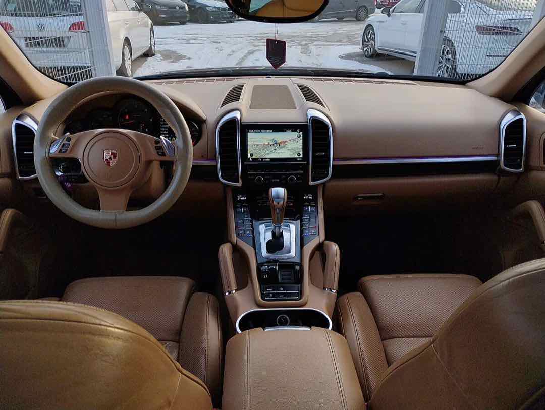 Foto 13: Porsche Cayenne II 3,0 Diesel Aut.