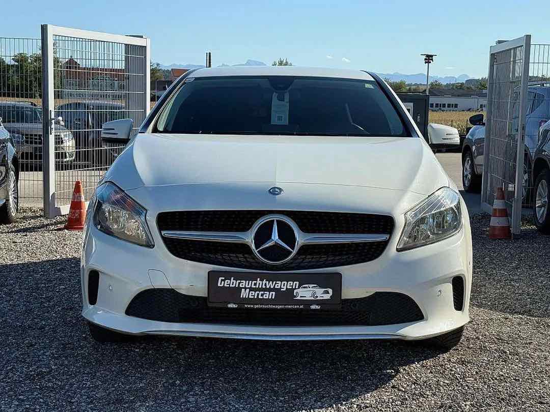 Foto 4: Mercedes-Benz A-Klasse A 180 d Aut.