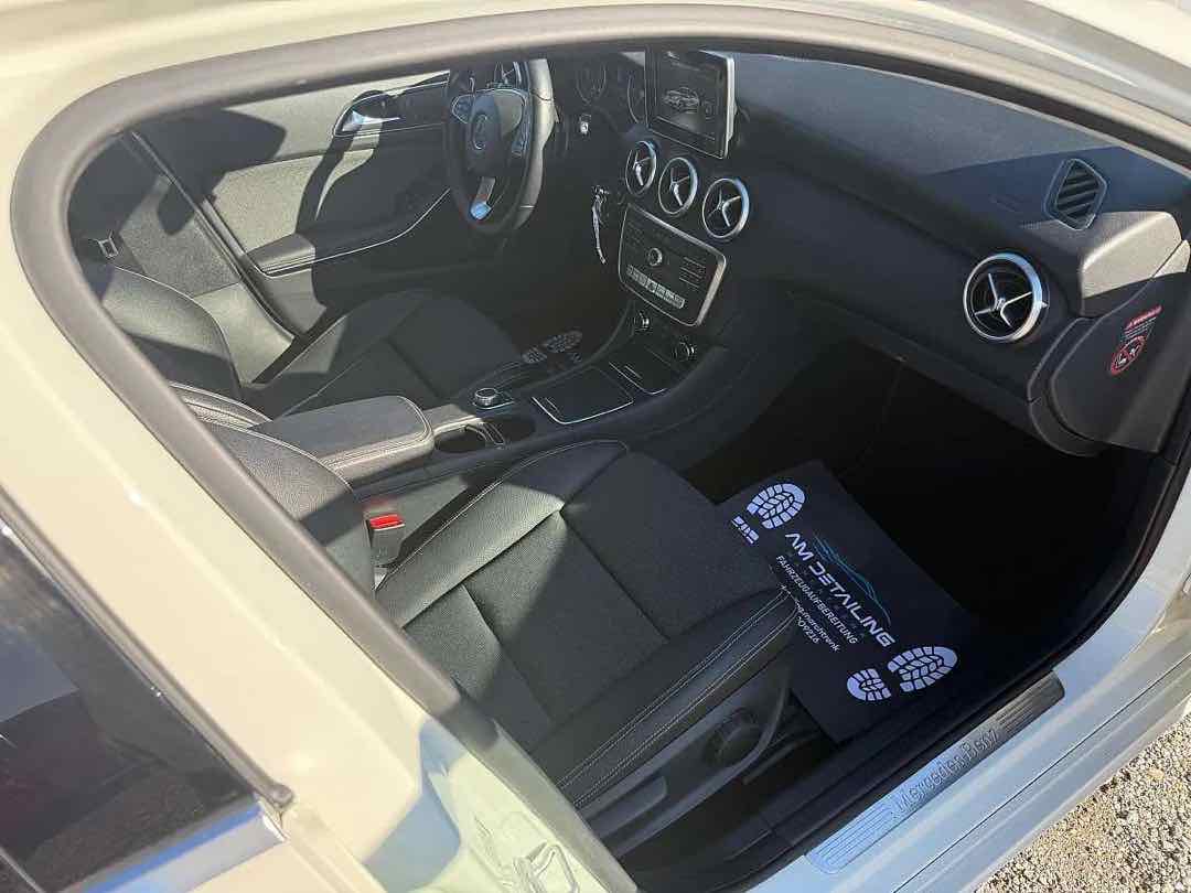 Foto 12: Mercedes-Benz A-Klasse A 180 d Aut.