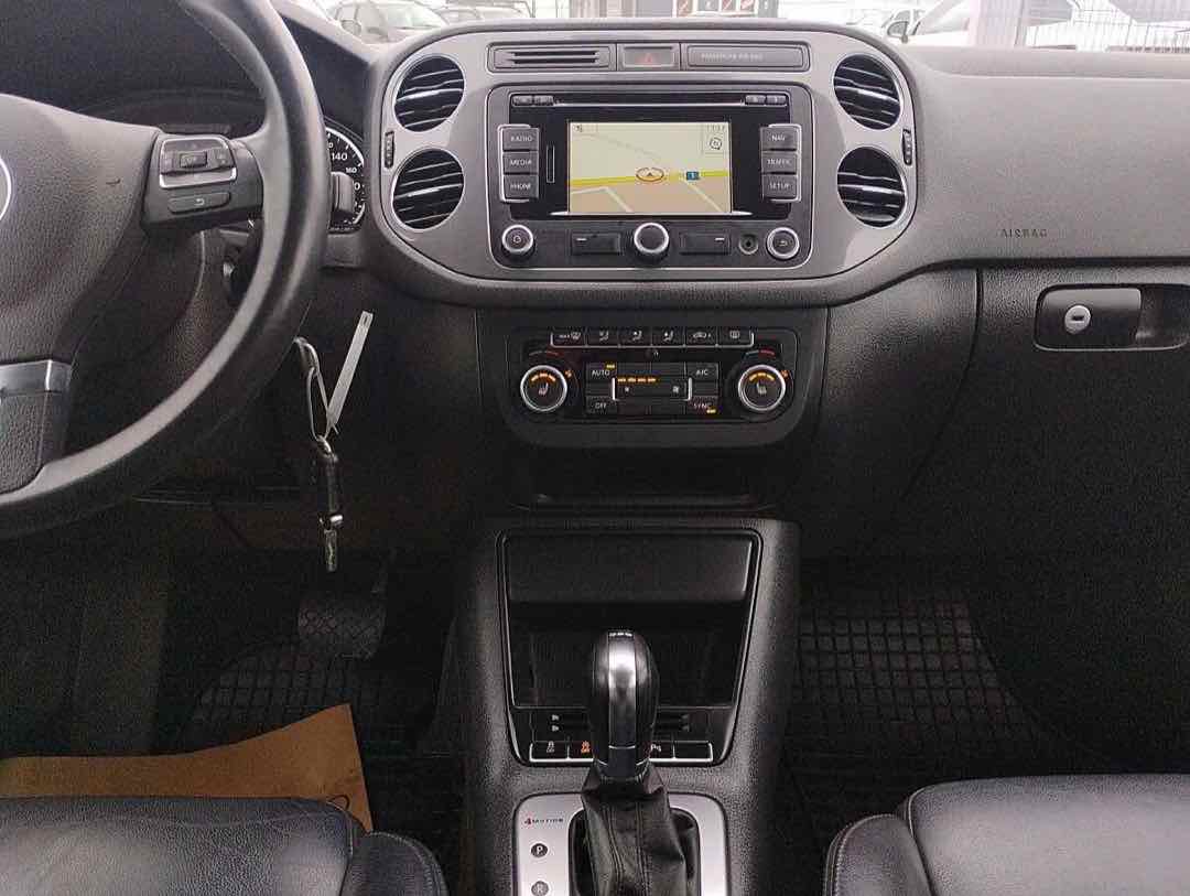 Foto 14: VW Tiguan 2,0 TDI BMT 4Motion Karat DSG