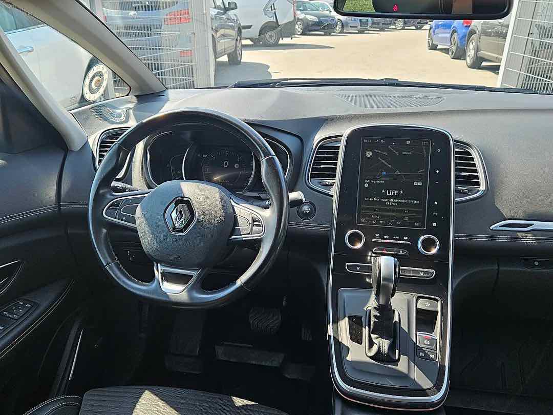Foto 8: Renault Scénic Blue dCi 120 EDC BOSE