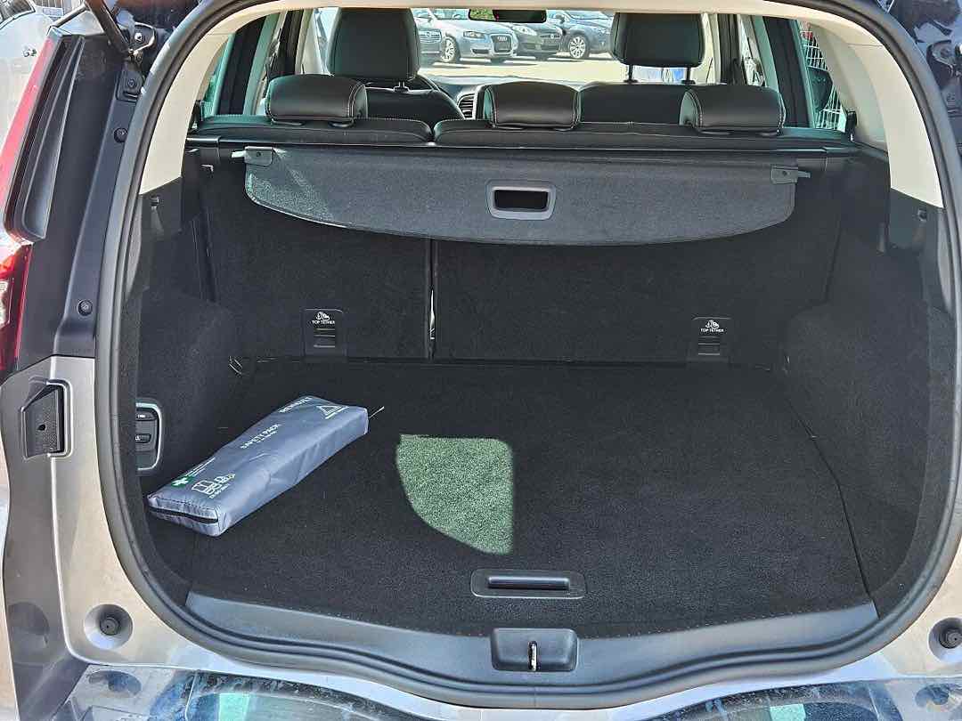 Foto 14: Renault Scénic Blue dCi 120 EDC BOSE